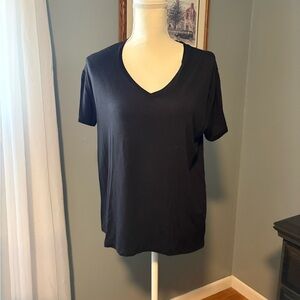 Nine West Black V-Neck Short Sleeve Top